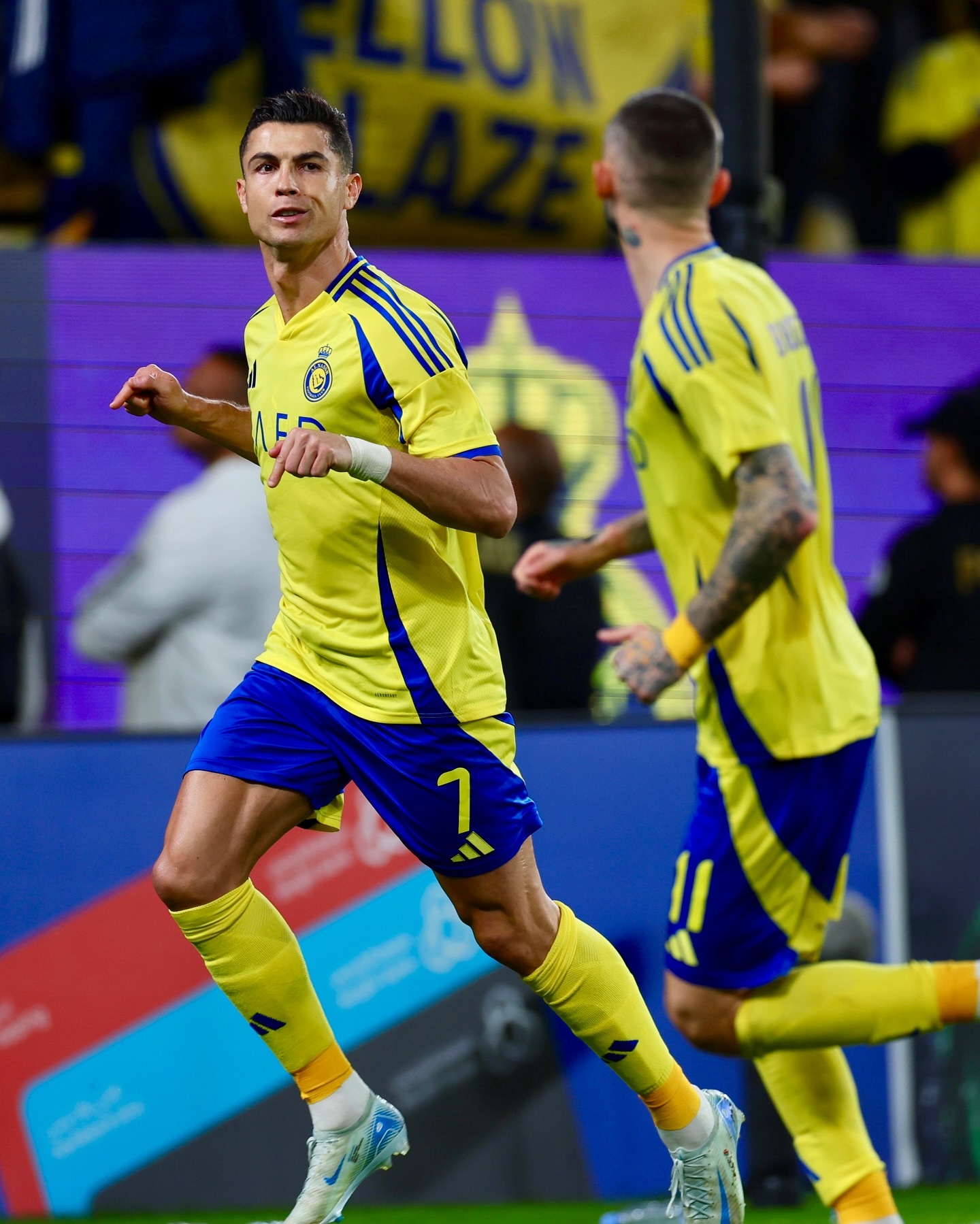  C罗巅峰对决，哈兰德与40激战美国队分钟，突破纪录胜负难料！