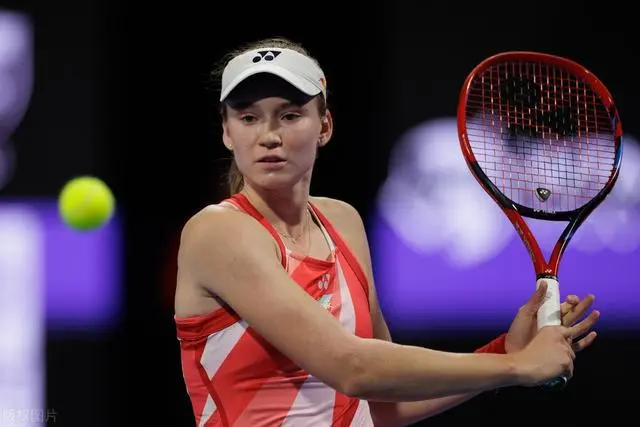  阿扎伦卡迎来七赛季高光表现，G2球迷沸腾！